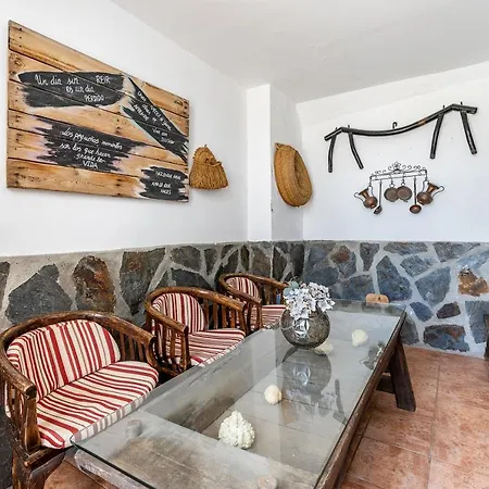 Villa Maria *